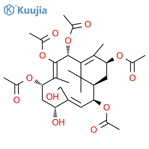 Bicyclo[9.3.1]pentadeca-3,8,14-triene-2,3,5,7,10,13-hexol, 8-(hydroxymethyl)-4,14,15,15-tetramethyl-, 2,3,5,10,13-pentaacetate, (2R,3E,5S,7R,8E,10S,11R,13S)- structure