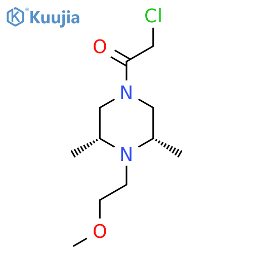 2-chloro-1-(3R,5S)-4-(2-methoxyethyl)-3,5-dimethylpiperazin-1-ylethan-1-one structure