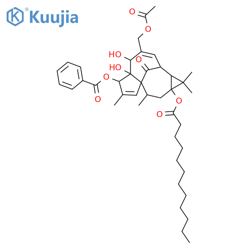 3,4,5,13,20-Pentahydroxy-1,6-ingenadien-9-one; (3β,4β,5β,13α)-form, 3-Benzoyl, 13-dodecanoyl, 20-Ac structure